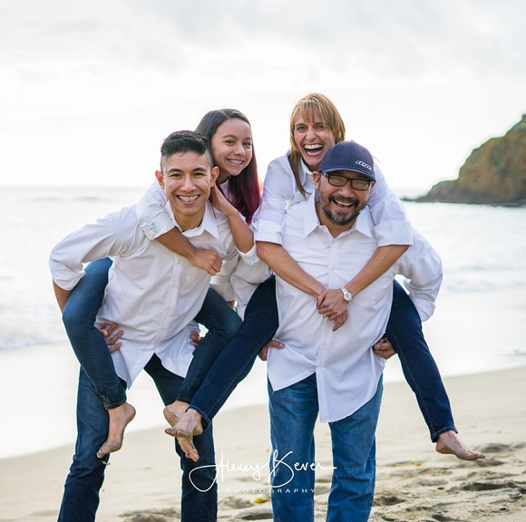 Meet your Posher, Holly - Picture 1 of 1